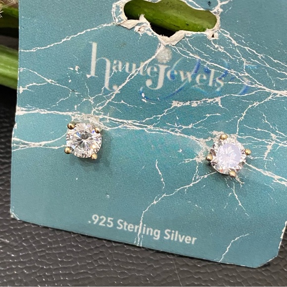 HAUTE JEWELS 925 Sterling Silver Gold Vermeil Solitaire Stud 4mm Earrings 1.8g - Picture 4 of 16